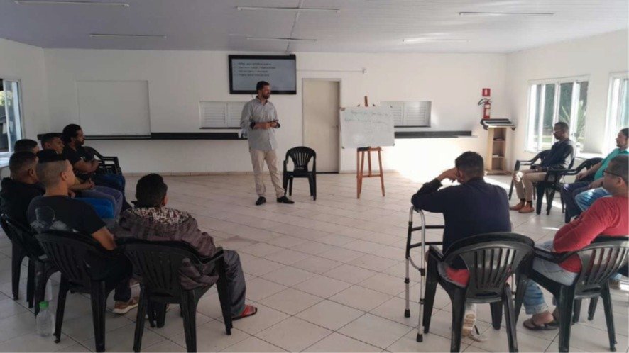Sal&atilde;o de atividades em grupo